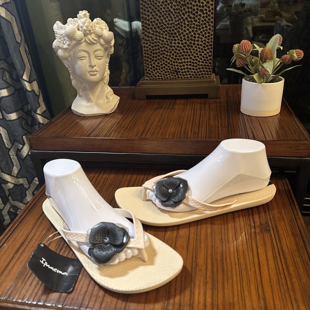 Ipanema Beige and White Sandals with Floral Detail